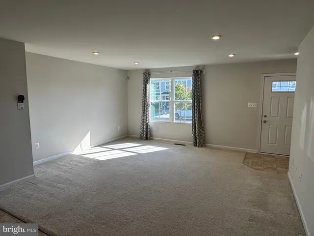 $3,250 | 129 Birmingham Drive, Middletown, VA 22645