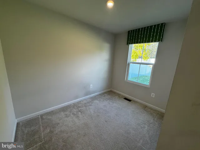 $3,250 | 129 Birmingham Drive, Middletown, VA 22645