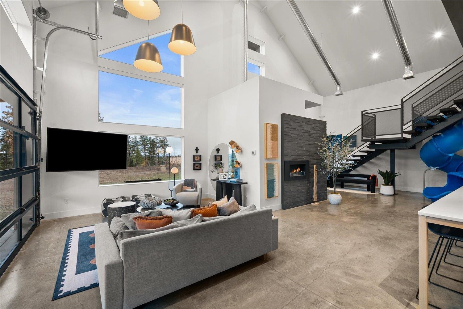 618 East Washington Road Spokane, WA 99224 - Photo 4 of 50