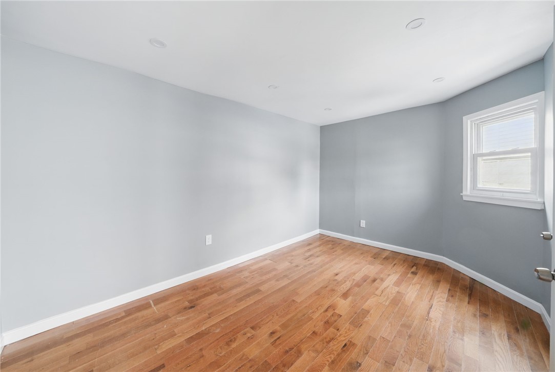 166 Beach Avenue Warwick, RI 02889 - Photo 19 of 27