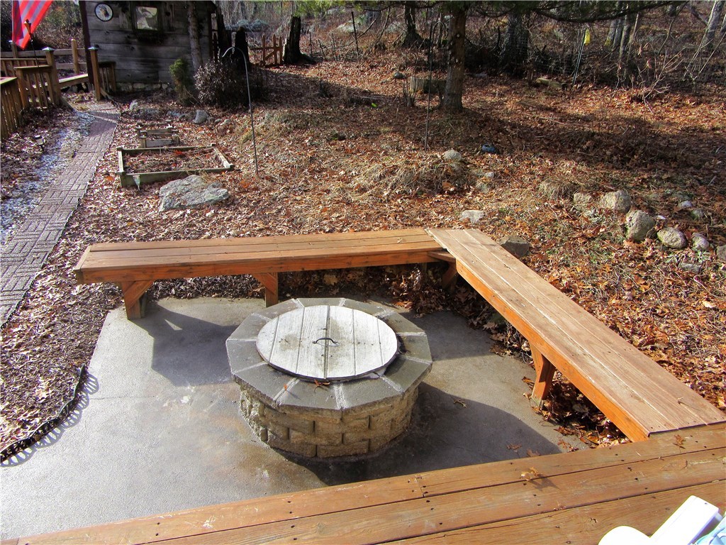 221 Carpenter Road Scituate, RI 02825 - Photo 21 of 28