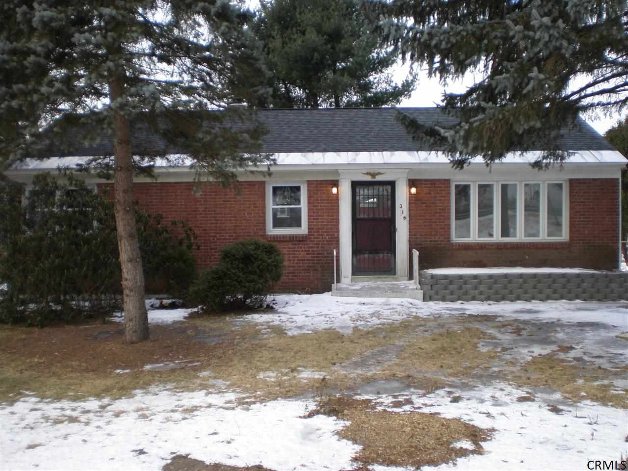 316 Albany Shaker Road Colonie, NY 12211 - Photo 1 of 16 One level living!