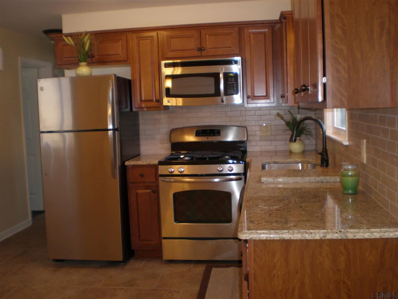 316 Albany Shaker Road Colonie, NY 12211 - Photo 6 of 16 Photo 6