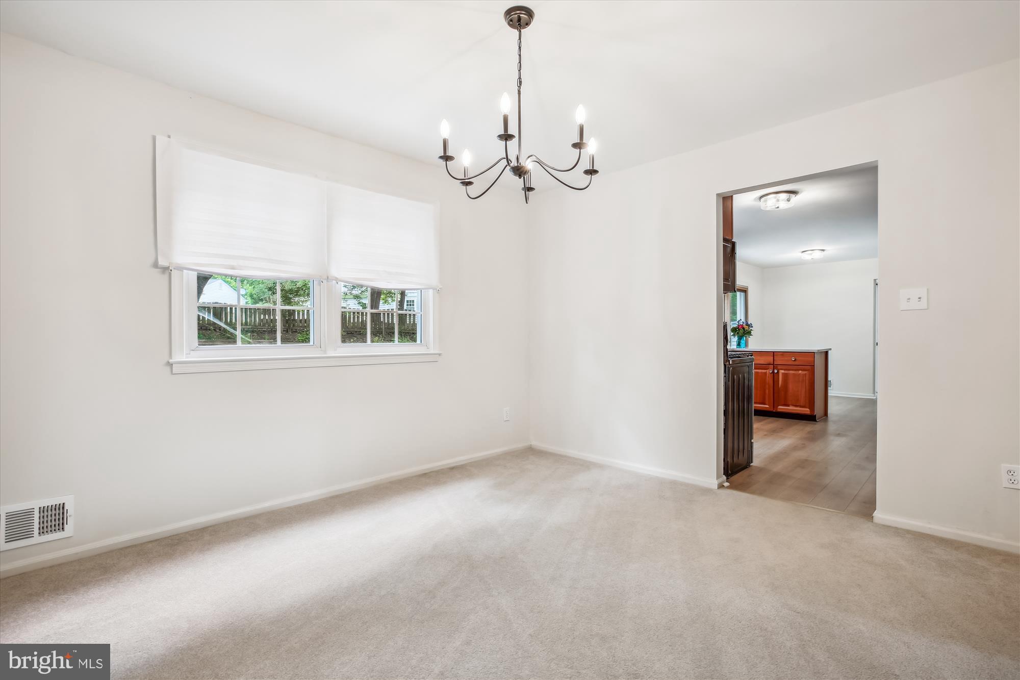 14101 Ansted Road Silver Spring, MD 20905 - Photo 19 of 80 Dining Room
