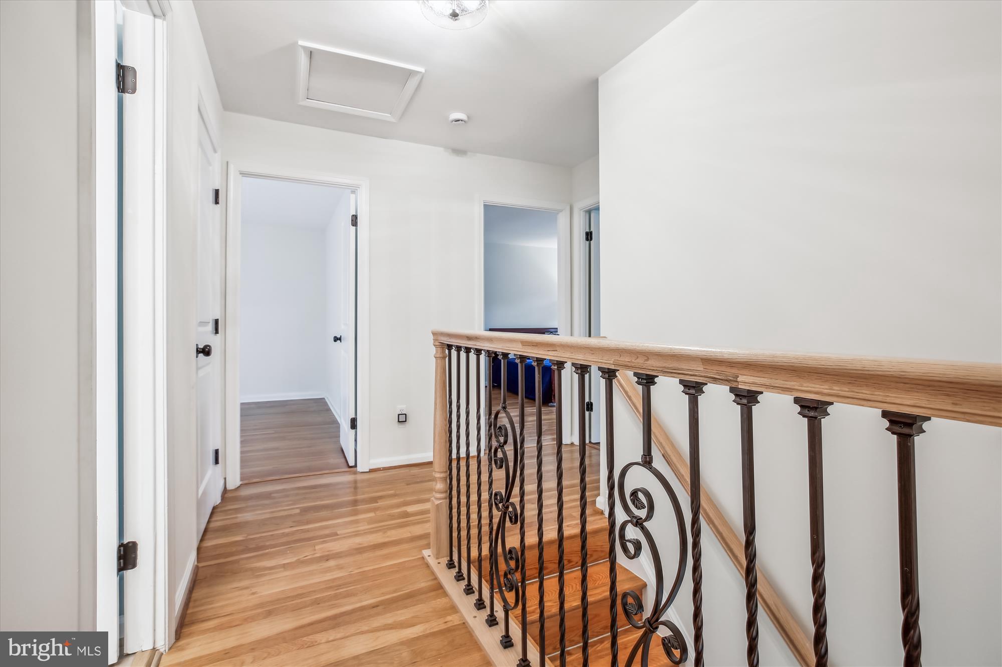 14101 Ansted Road Silver Spring, MD 20905 - Photo 57 of 80 Hallway - Beautiful New Custom Handrails!
