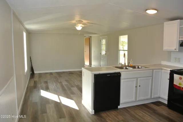 $145,000 | 670 Straits Road, Gloucester, NC 28528