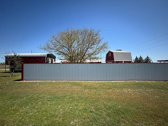 310 County Road KC Childress, TX 79201 - Photo 9 of 25 a view of a back yard
