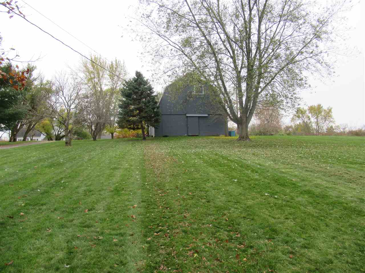 8454 Potter Road Flushing, MI 48433 - Photo 14 of 30 31399774-13.JPG