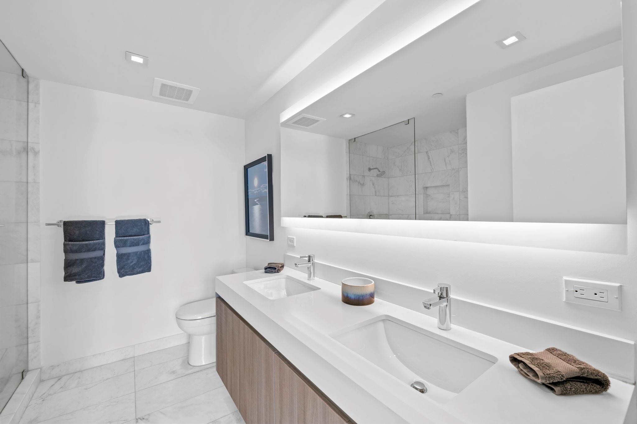 401 North Birch Road, Unit 607 Fort Lauderdale, FL 33304 - Photo 12 of 23 Photo 12