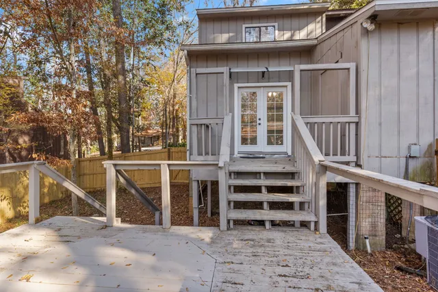 $205,000 | 207 Parkbrook Circle, Tallahassee, FL 32301