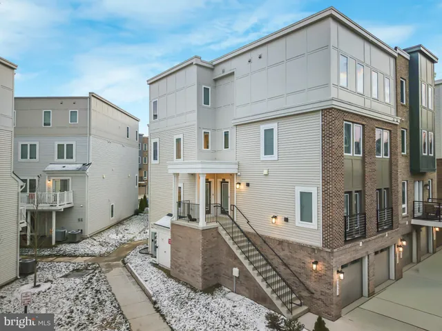 $550,000 | 15535 Smoke, Woodbridge, VA 22191