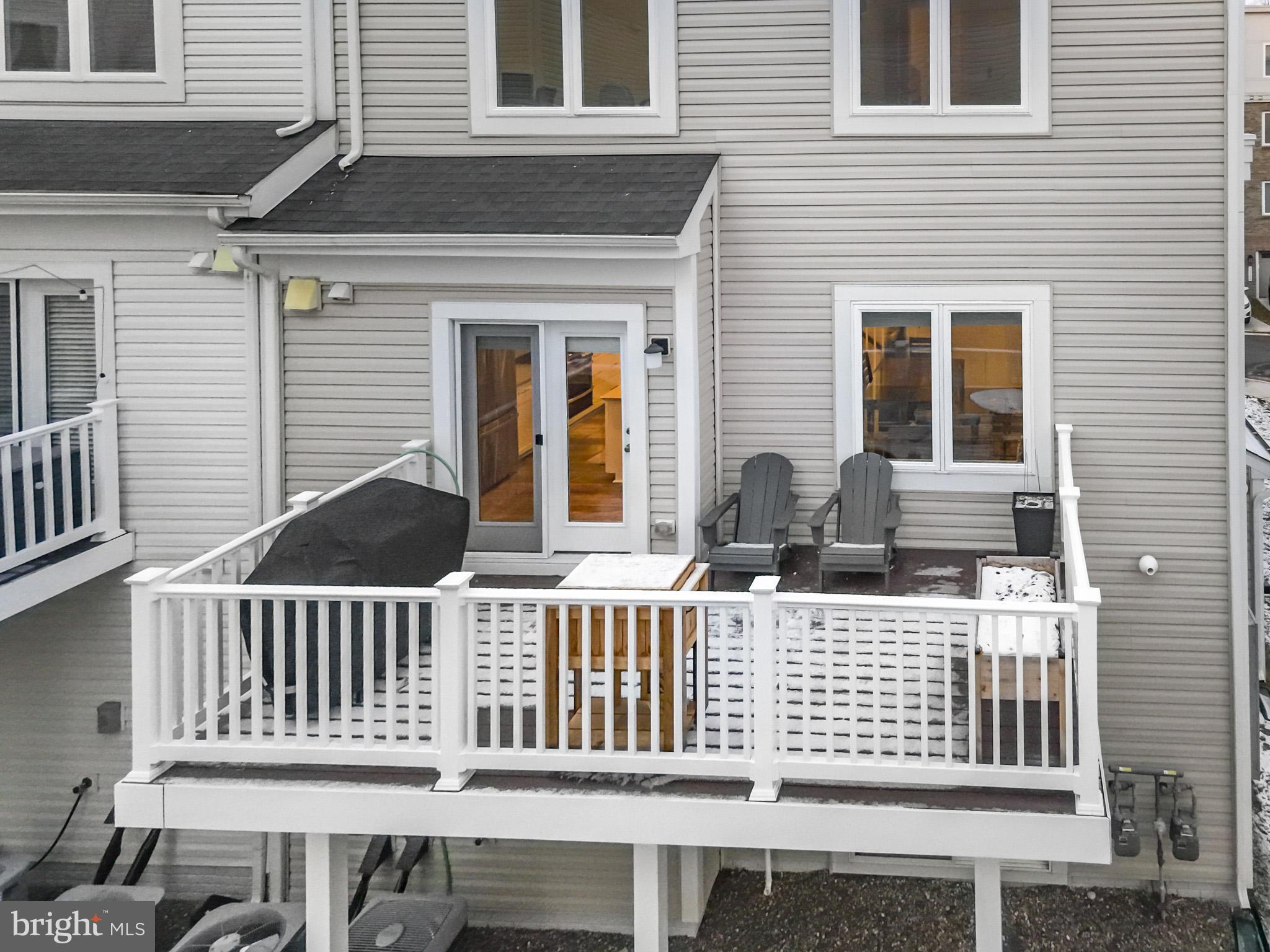 15535 Smoke Woodbridge, VA 22191 - Photo 9 of 44 a view of a house with a wooden fence