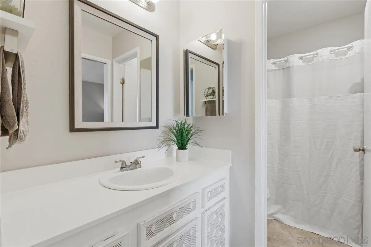 8170 Paradise Valley Court Spring Valley, CA 91977 - Photo 14 of 23