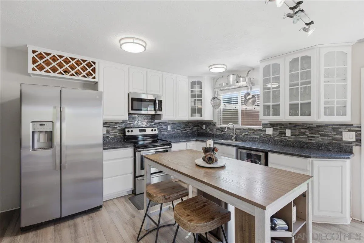 8170 Paradise Valley Court Spring Valley, CA 91977 - Photo 8 of 23