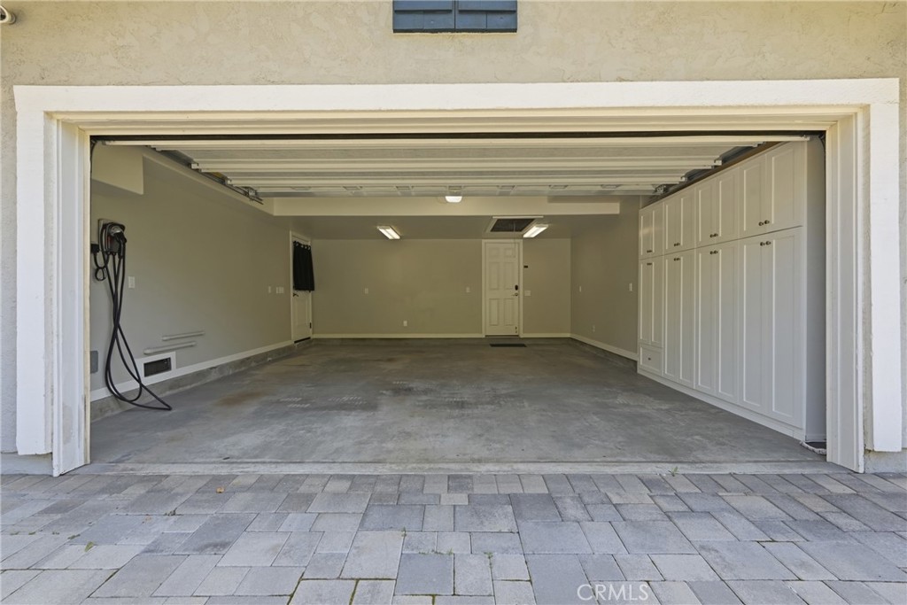 3240 Brace Canyon Road Burbank, CA 91504 - Photo 28 of 39