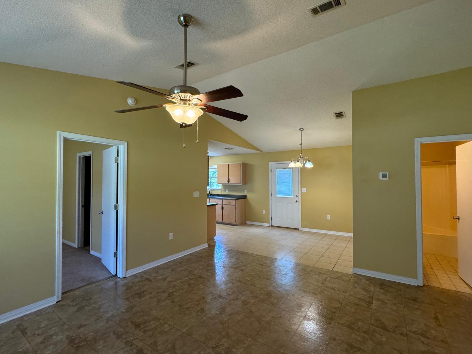 2870 Aplin Road Crestview, FL 32539 - Photo 6 of 20 WhatsApp Image 2024-07-16 at 10.09.50_50