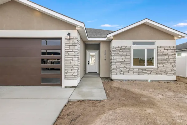 $365,000 | Tbd Locust Street, Hazelton, ID 83335