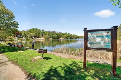 $699,000 | 2864 Hedwig Drive, Yorktown Heights, NY 10598