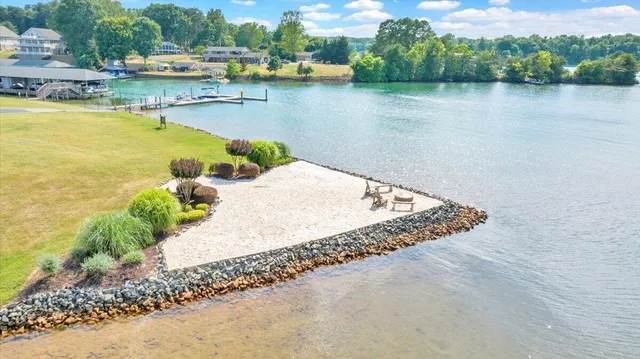 $890,000 | 305 Lands End Circle, Union Hall, VA 24176