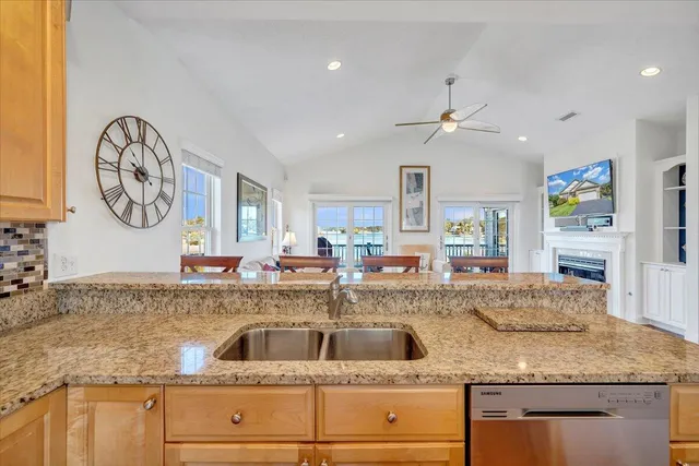 $890,000 | 305 Lands End Circle, Union Hall, VA 24176