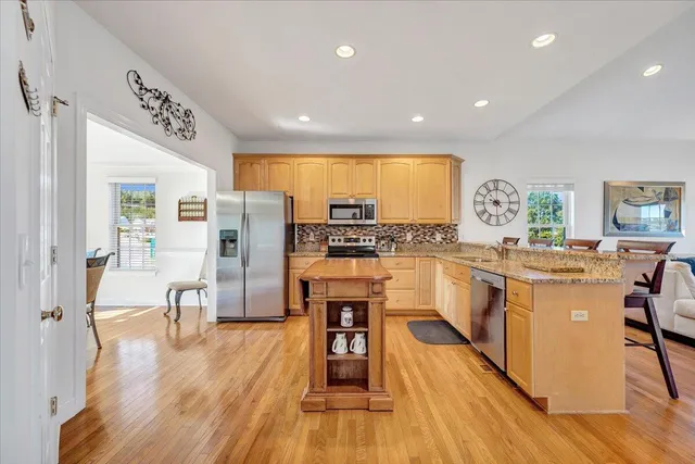 $890,000 | 305 Lands End Circle, Union Hall, VA 24176