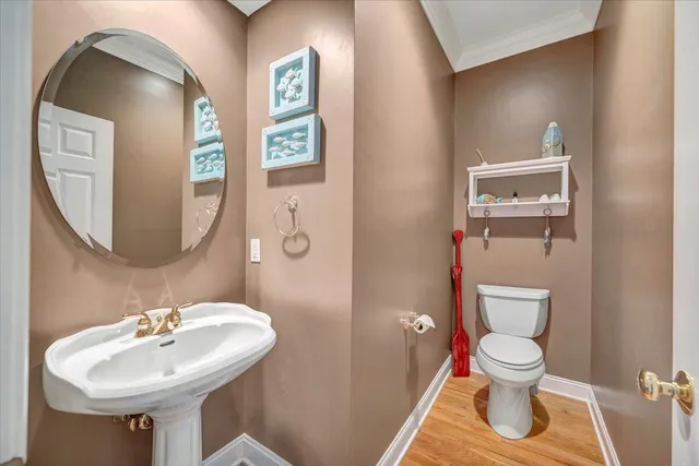 $890,000 | 305 Lands End Circle, Union Hall, VA 24176