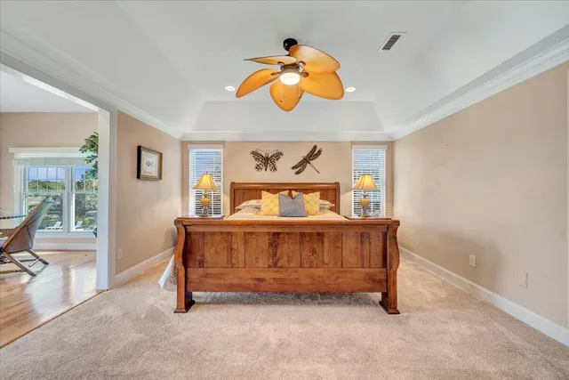 $890,000 | 305 Lands End Circle, Union Hall, VA 24176