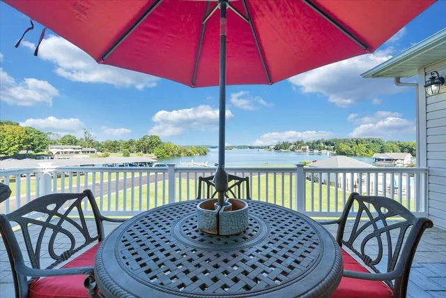 $890,000 | 305 Lands End Circle, Union Hall, VA 24176