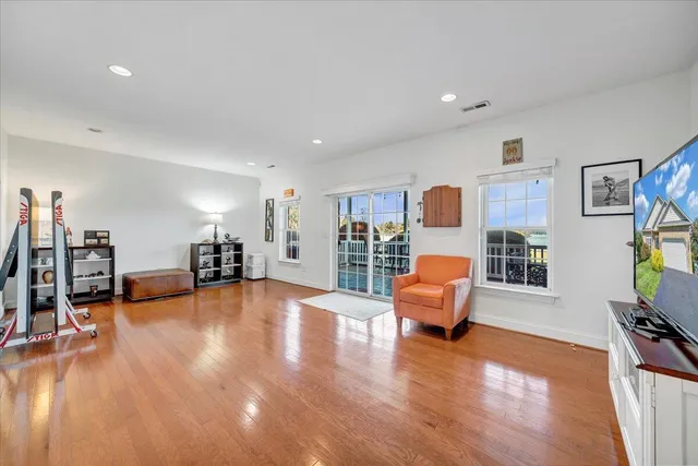 $890,000 | 305 Lands End Circle, Union Hall, VA 24176