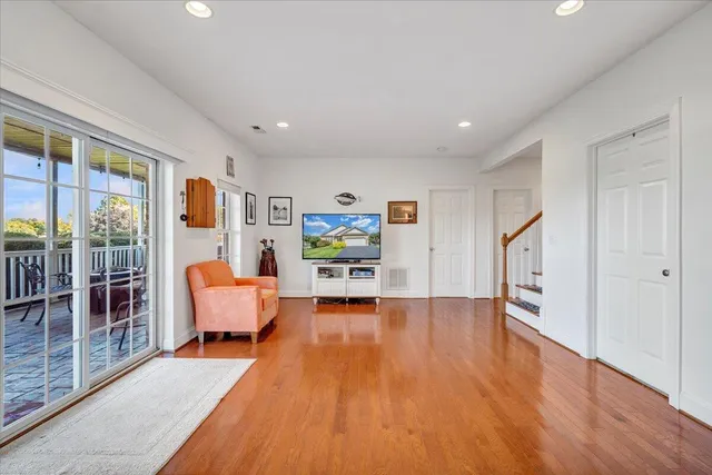 $890,000 | 305 Lands End Circle, Union Hall, VA 24176