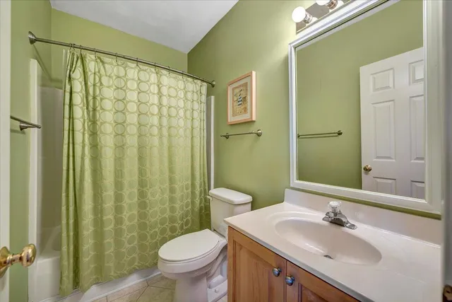 $890,000 | 305 Lands End Circle, Union Hall, VA 24176