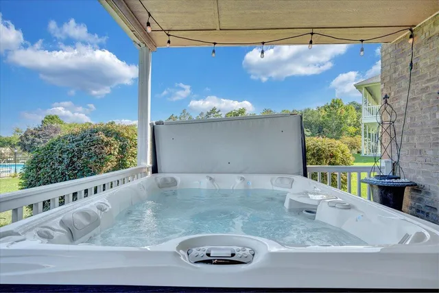 $890,000 | 305 Lands End Circle, Union Hall, VA 24176