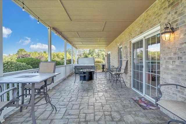 $890,000 | 305 Lands End Circle, Union Hall, VA 24176