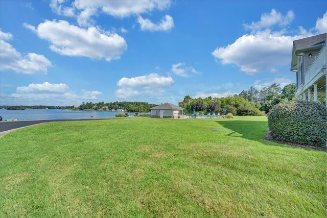 $890,000 | 305 Lands End Circle, Union Hall, VA 24176