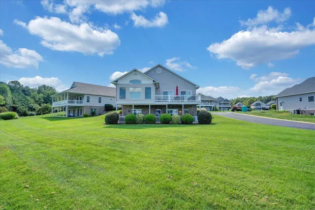$890,000 | 305 Lands End Circle, Union Hall, VA 24176