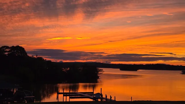 $890,000 | 305 Lands End Circle, Union Hall, VA 24176