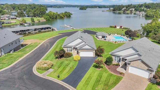 $890,000 | 305 Lands End Circle, Union Hall, VA 24176