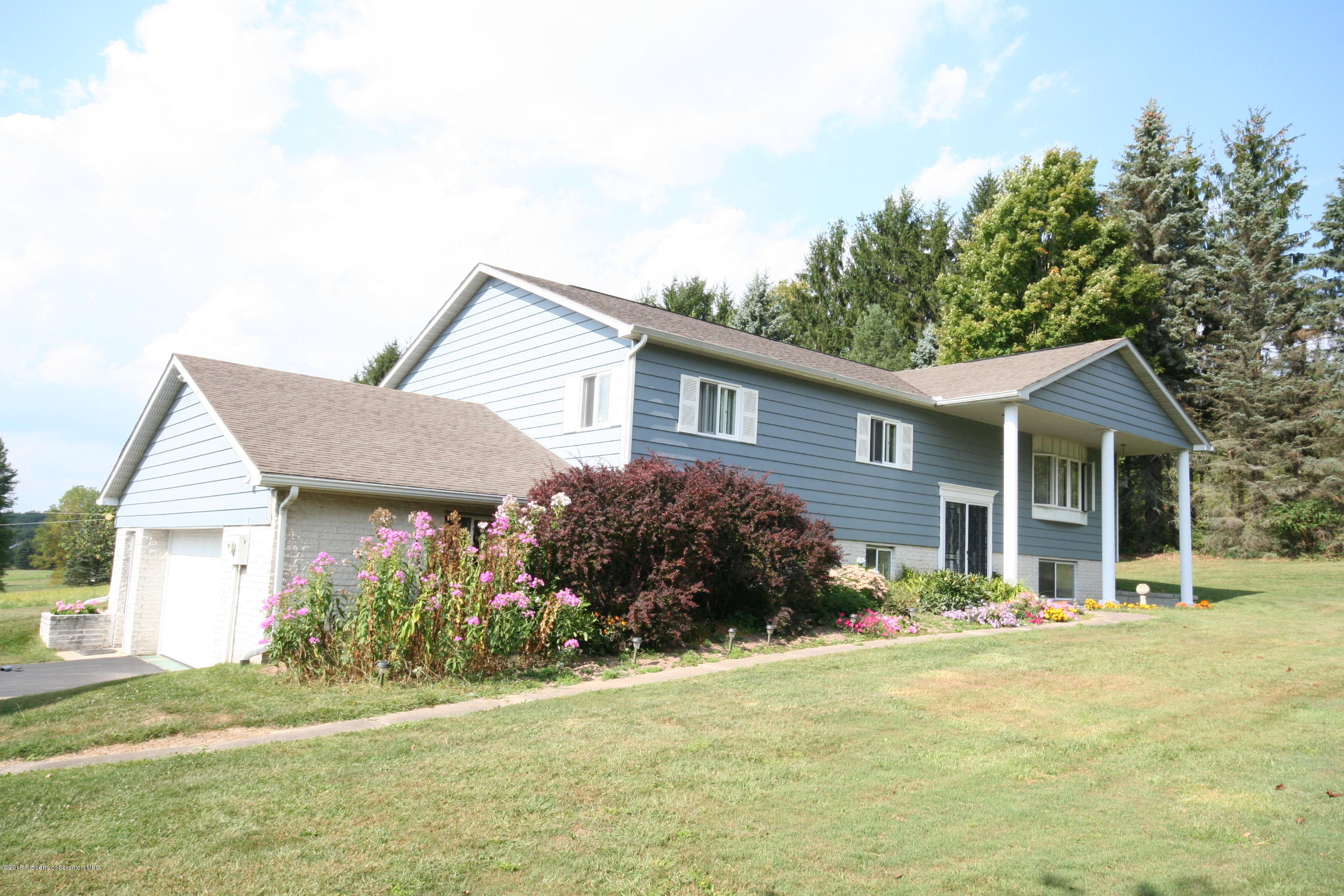 171 Kraky Road Scott Township, PA 18447 - Photo 1 of 34 Gallery Image 1