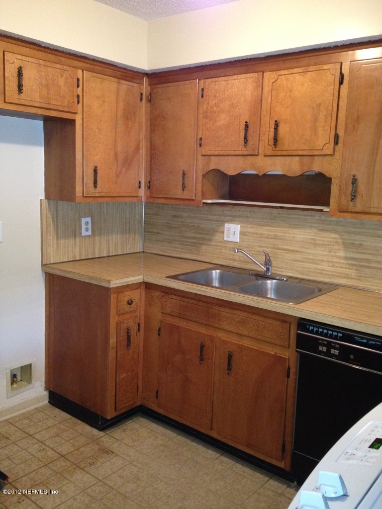 3969 Bramble Road Jacksonville, FL 32210 - Photo 7 of 12 Kitchen 2