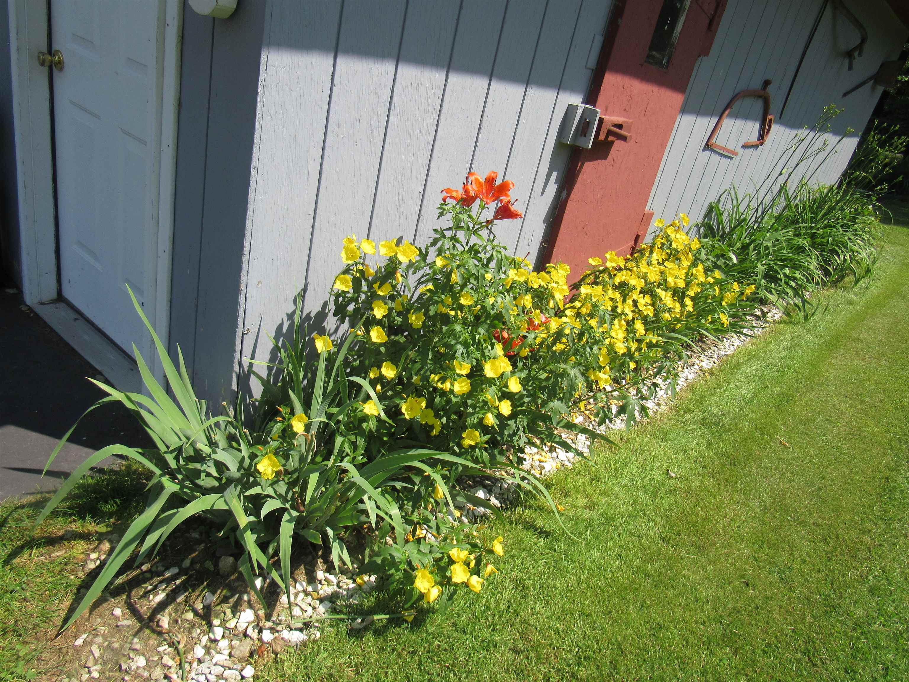 1901 Cross Road Jay, VT 05859 - Photo 8 of 57