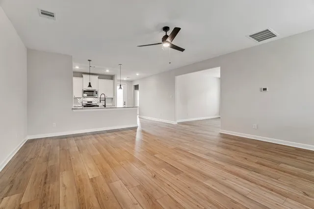 $3,350 | 10514 Sutter Crk Drive, Iowa Colony, TX 77583