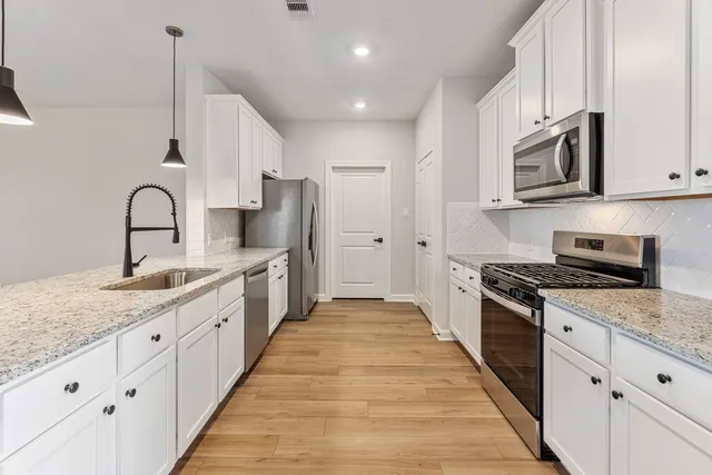 $3,350 | 10514 Sutter Crk Drive, Iowa Colony, TX 77583