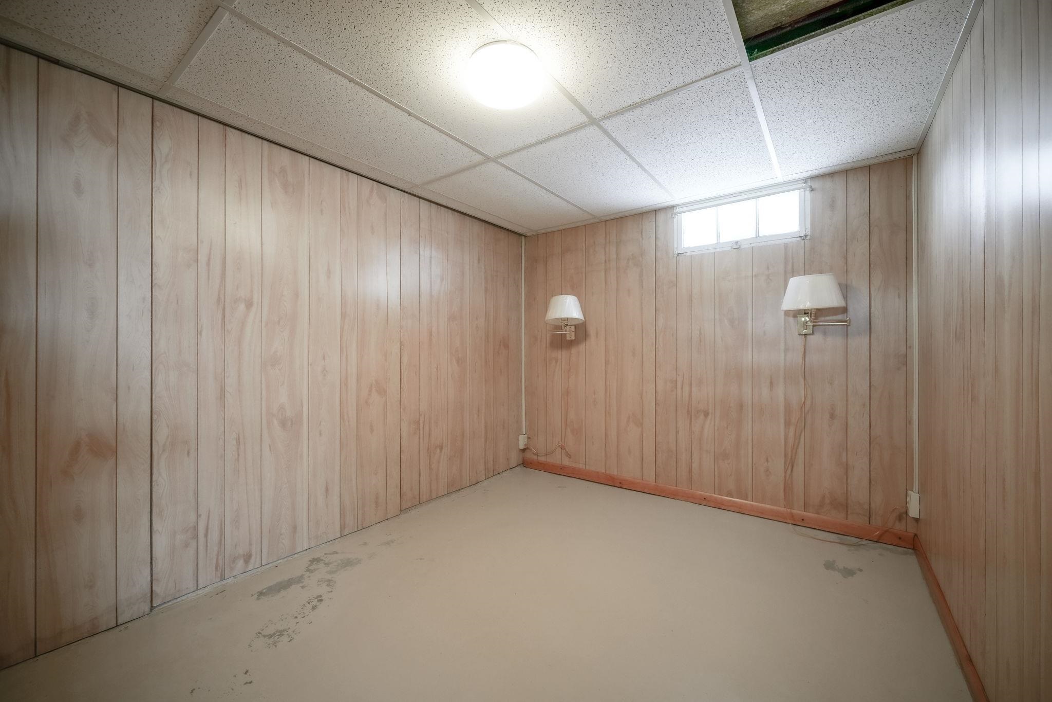 808 South 5th Street Oregon, IL 61061 - Photo 25 of 39 a view of an empty room