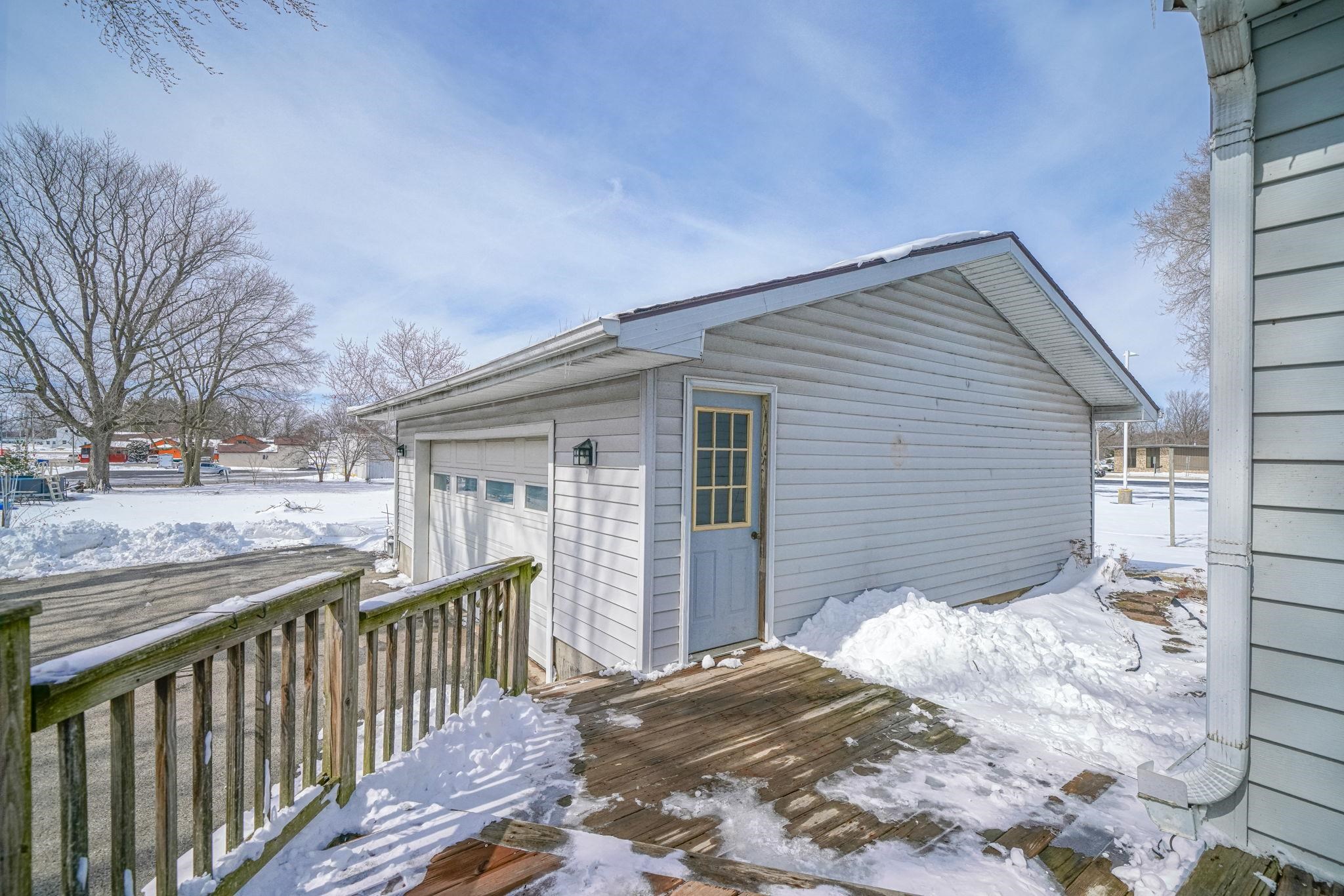 808 South 5th Street Oregon, IL 61061 - Photo 36 of 39 a view of a house with a yard