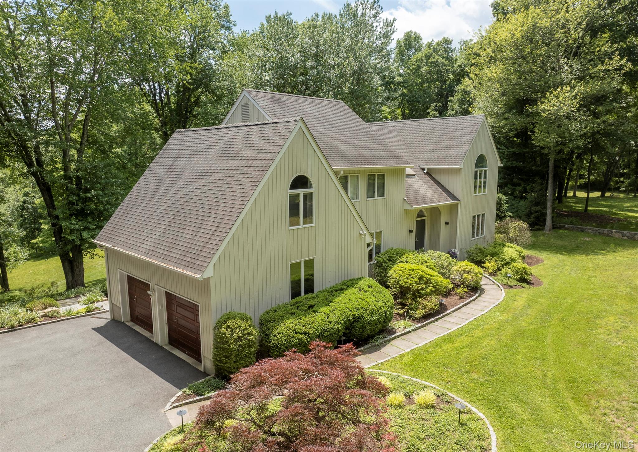 12 Hilltop Road Waccabuc, NY 10597 - Photo 42 of 43 Gallery Image 42