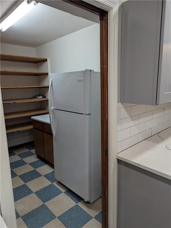 4754 Winthrop Drive Atlanta, GA 30337 - Photo 9 of 11