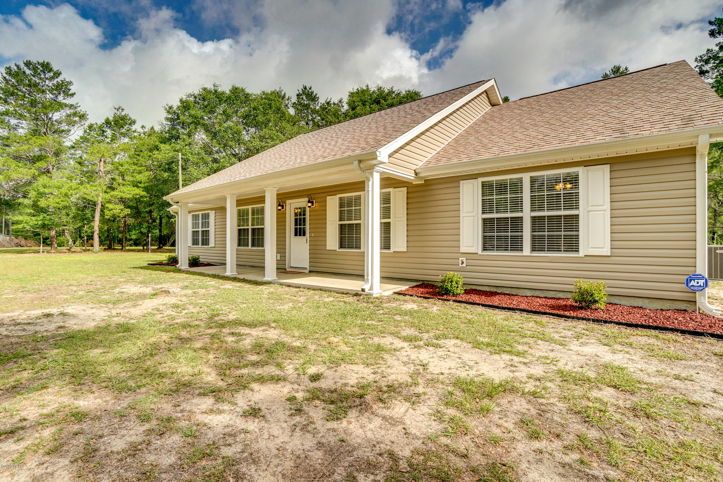 2460 Dumajack Road Chipley, FL 32428 - Photo 2 of 29 Gallery Image 2