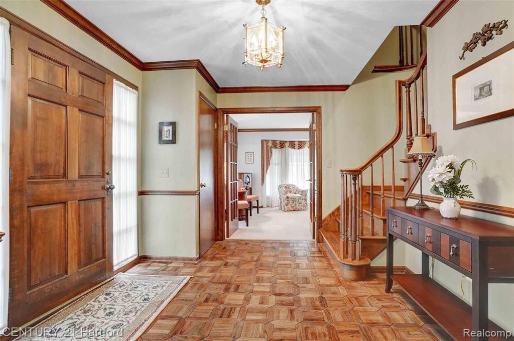 35767 Congress Road Farmington Hills, MI 48335 - Photo 19 of 42