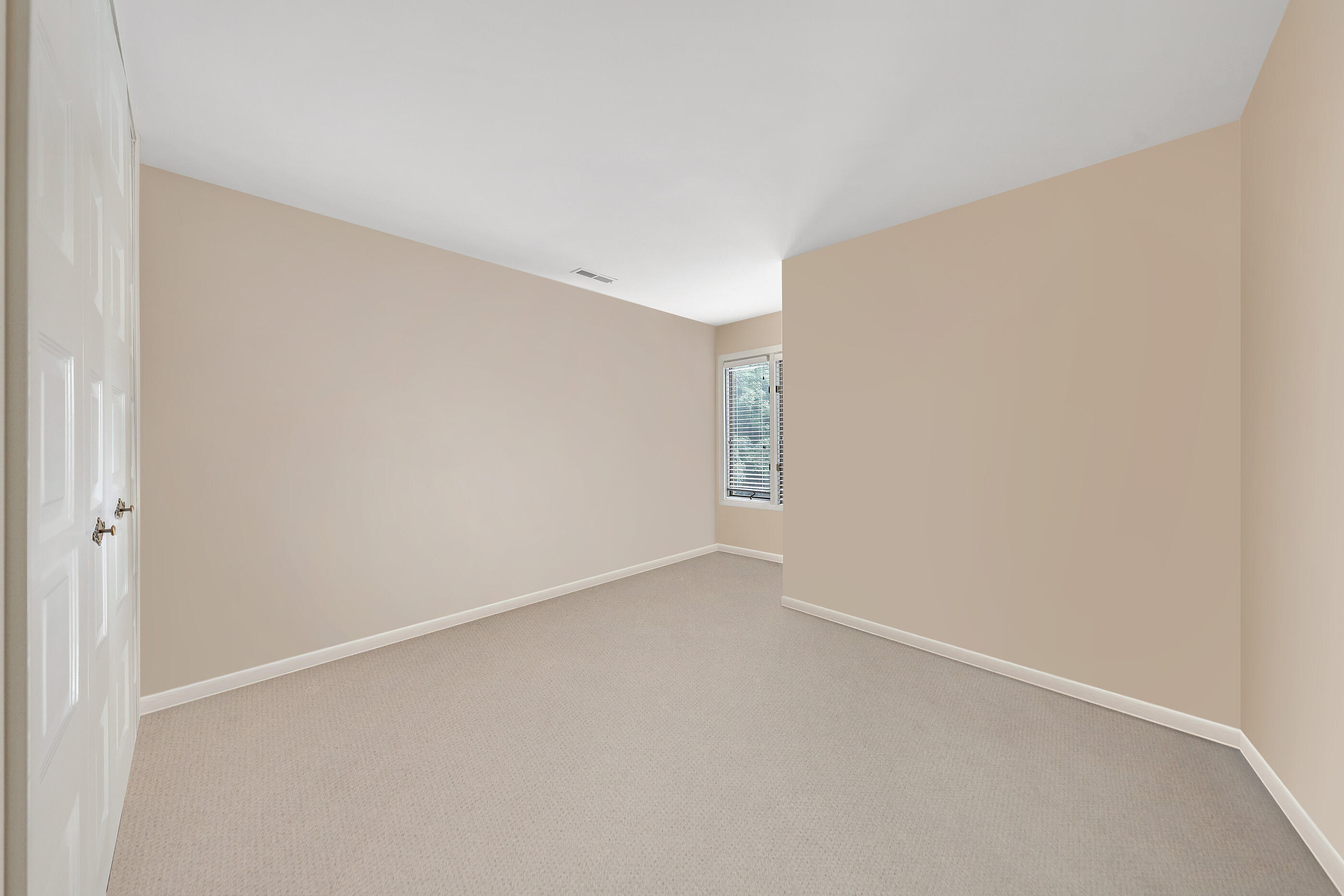 107 Windward Drive, Unit 107 Roanoke, VA 24018 - Photo 13 of 23 MIB08198a