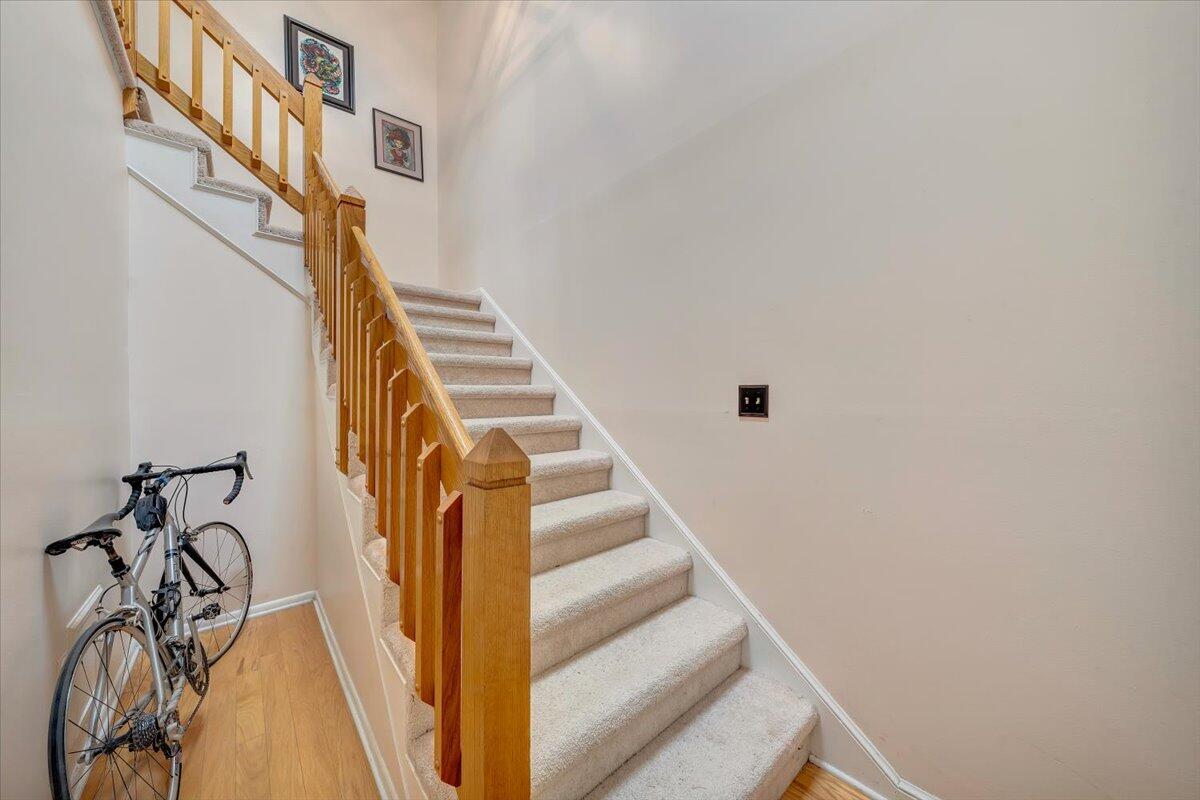 107 Windward Drive, Unit 107 Roanoke, VA 24018 - Photo 14 of 23 09-MIB08156